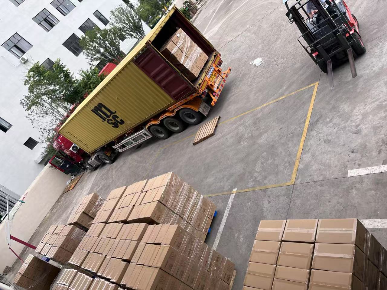 Landsign Berhasil Mengirimkan Batch Barang