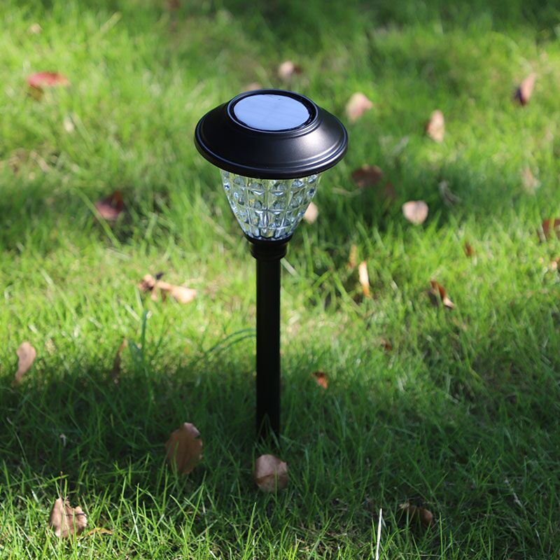 lampu spot lanskap rumput surya